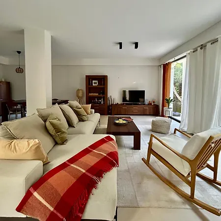 Rumah Bali Cannes