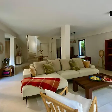 Rumah Bali 빌라 *